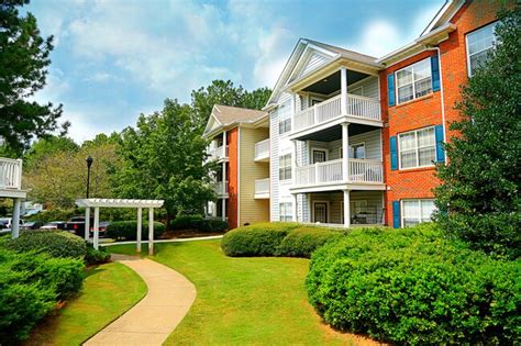 peachtree corners apartments  Each layout is adorned with upscale comforts, from beautifully designed patios or balconies to sun-soaked living areas and washer/dryer sets